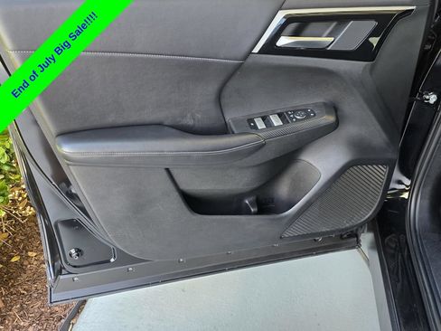 Used 2024 Mitsubishi Outlander SE Black Edition AWD/4WD image 38