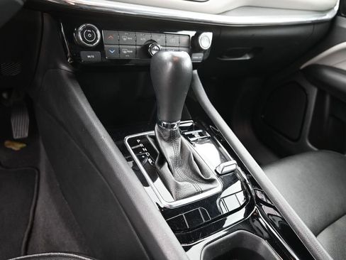 Used 2024 Jeep Compass Limited image 27