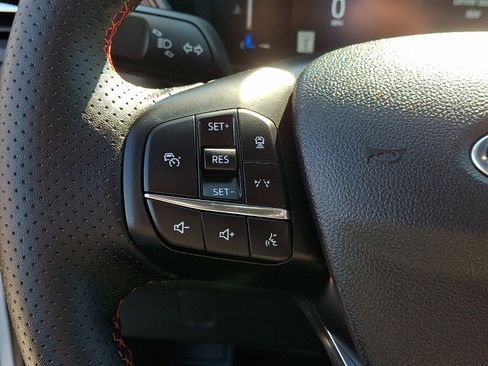 Used 2026 Ford Escape ST-Line w/ Tech Pack #1 AWD/4WD image 23