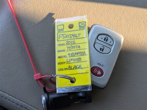 Used 2015 Toyota 4Runner Limited image 38