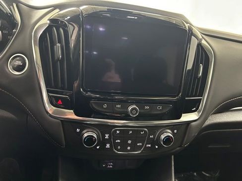 Used 2021 Chevrolet Traverse Premier w/ Redline Edition image 20