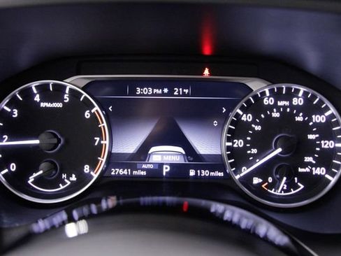 Used 2023 Nissan Rogue SV image 22