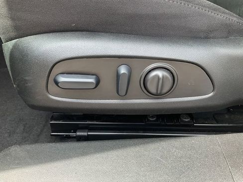 Used 2024 Chevrolet Malibu LT FWD image 6
