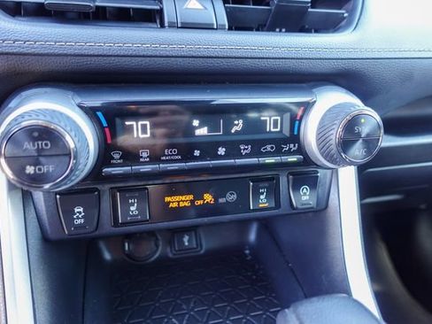 Certified 2020 Toyota RAV4 XLE w/ Convenience Package image 25