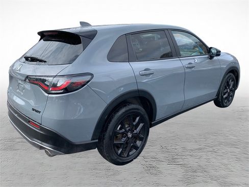 Used 2024 Honda HR-V Sport image 2