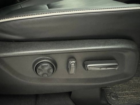 Used 2023 Honda Odyssey Elite image 59