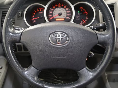 Used 2008 Toyota Tacoma PreRunner image 31