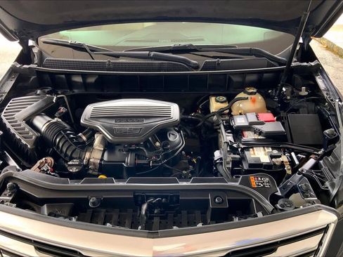 Used 2017 Cadillac XT5 FWD image 30