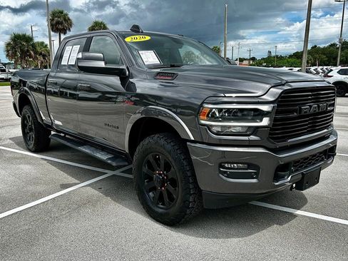 Used 2020 RAM 3500 Laramie w/ Night Edition image 3