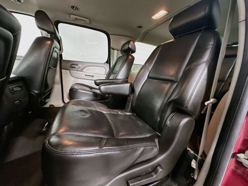Used 2009 GMC Yukon XL 4WD image 22