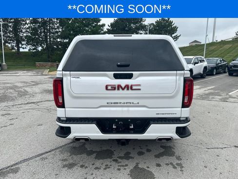 Used 2022 GMC Sierra 1500 Denali w/ Denali Premium Package AWD/4WD image 7