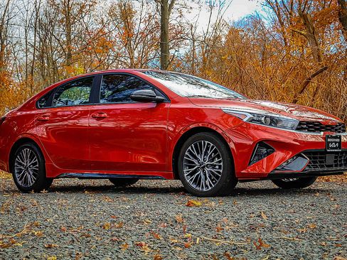 Certified 2023 Kia Forte GT-Line w/ GT-Line Premium Package image 19