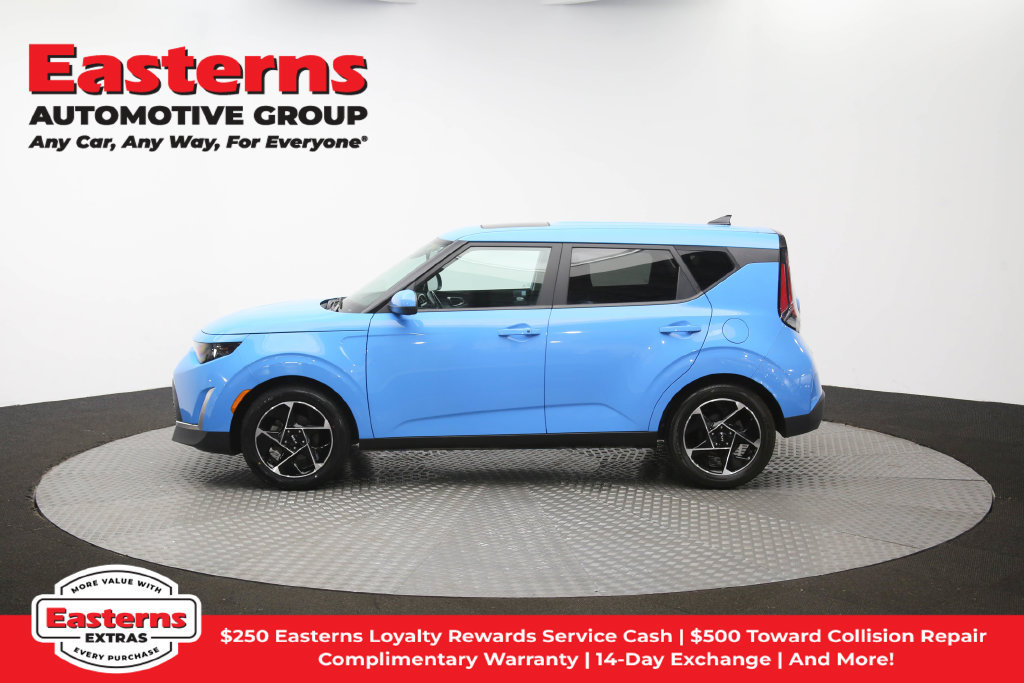 Used 2023 Kia Soul EX FWD image 64