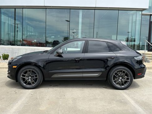 New 2025 Porsche Macan Turbo image 2
