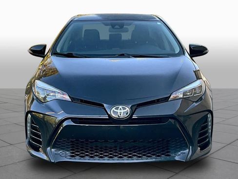 Used 2017 Toyota Corolla SE FWD image 4