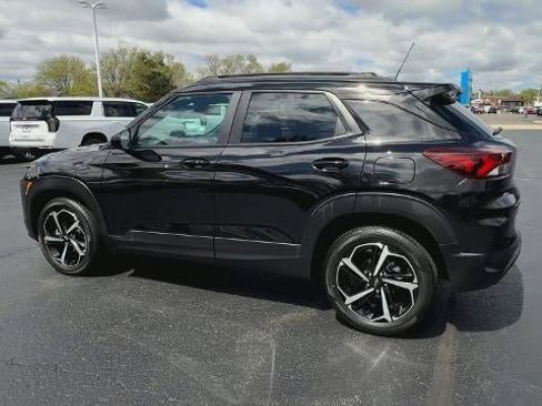 Used 2023 Chevrolet TrailBlazer RS w/ Convenience Package FWD image 6