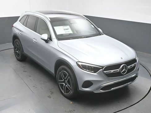New 2026 Mercedes-Benz GLC 300 image 43