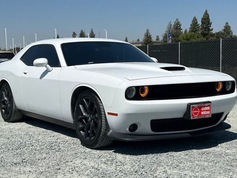 Used 2019 Dodge Challenger GT w/ Blacktop Package RWD image 10