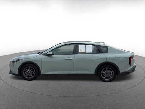 Used 2025 Kia K4 FWD image 9