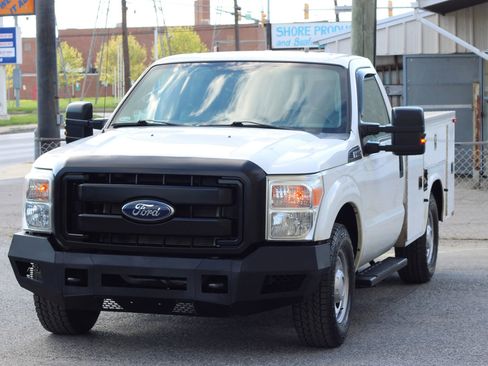 Used 2012 Ford F350 XL w/ PWR Equipment Group image 3