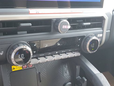 New 2026 Toyota Tacoma 4x4 Double Cab image 28