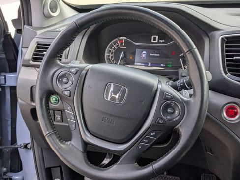 Certified 2023 Honda Ridgeline RTL image 23