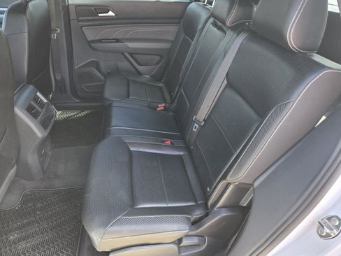 Used 2023 Volkswagen Atlas Cross Sport SEL R-Line image 28