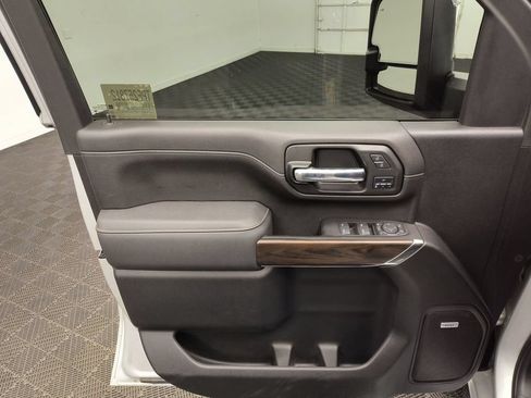 Used 2023 GMC Sierra 2500 SLT w/ SLT Premium Package AWD/4WD image 12
