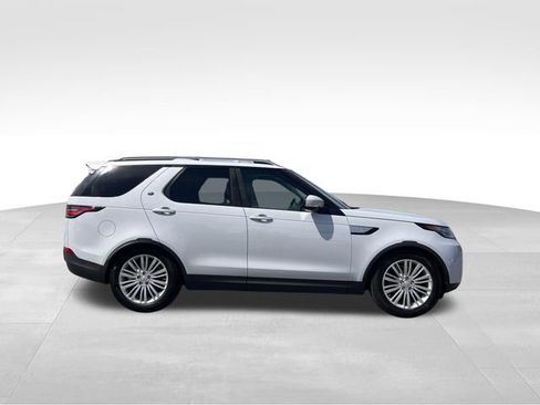Used 2017 Land Rover Discovery HSE Luxury AWD/4WD image 7