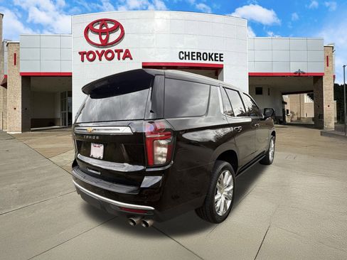 Used 2022 Chevrolet Tahoe High Country image 5