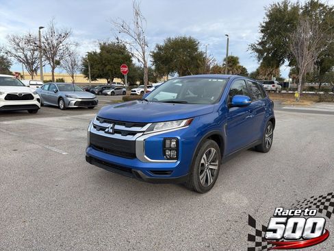 Used 2024 Mitsubishi Outlander Sport SE image 1