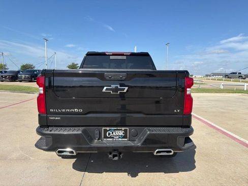 Used 2025 Chevrolet Silverado 1500 LT Trail Boss w/ Convenience Package II AWD/4WD image 7