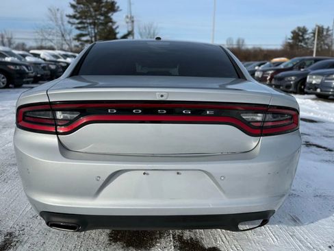 Used 2021 Dodge Charger SXT w/ Leather Interior Group image 6