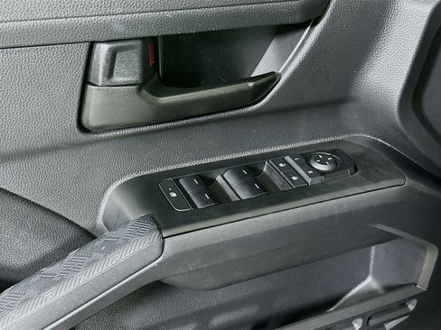 Used 2024 Toyota Tacoma Limited image 14