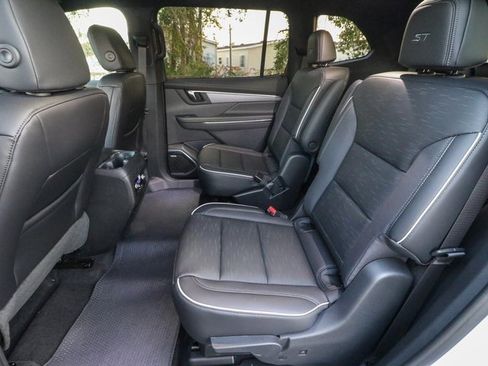 New 2026 Buick Enclave Sport Touring image 28