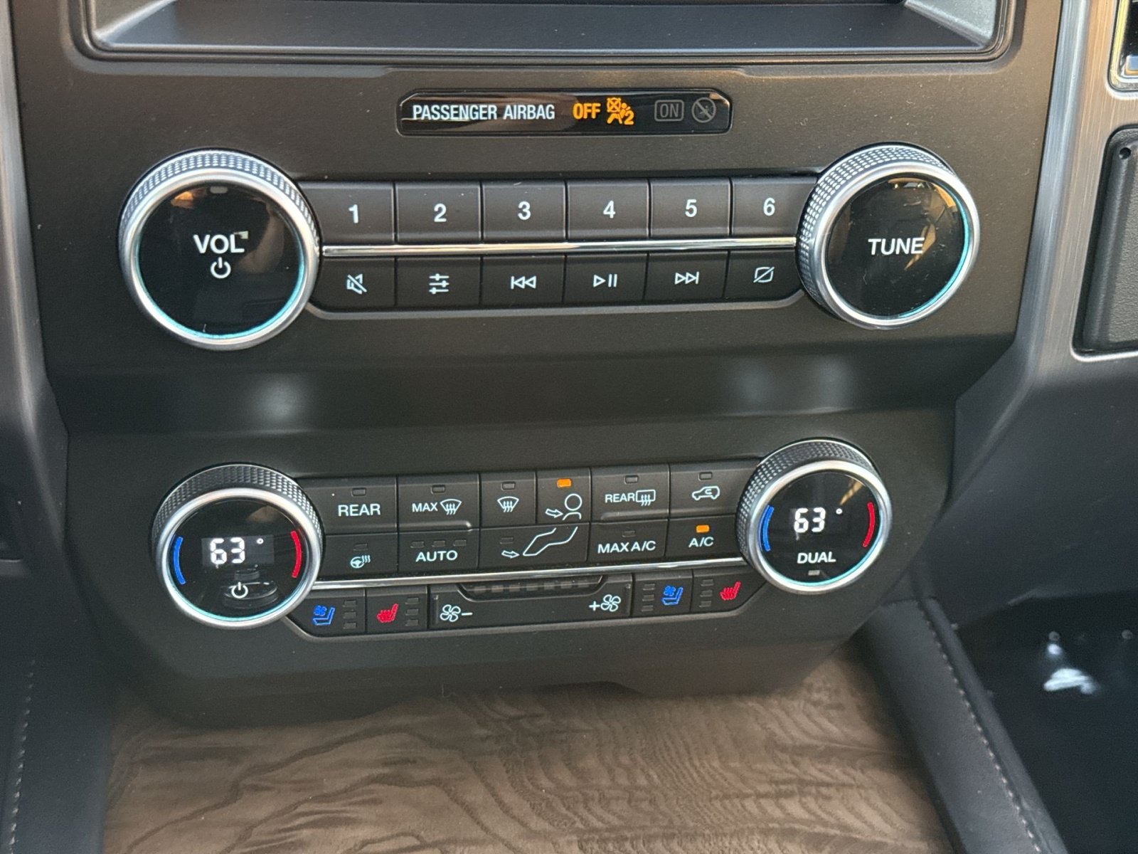 Used 2021 Ford Expedition Max Platinum AWD/4WD image 22