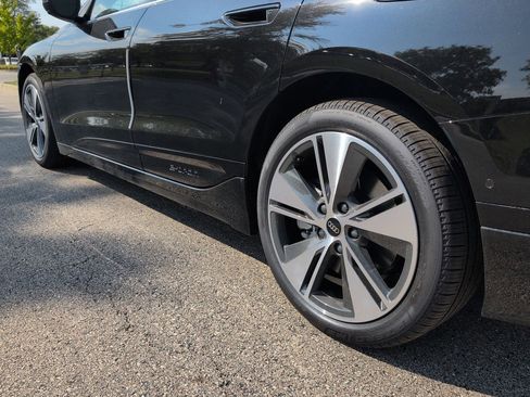 New 2025 Audi A6 e-tron Premium Plus image 3