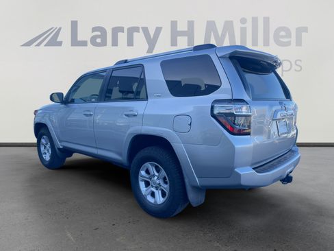 Used 2021 Toyota 4Runner SR5 RWD image 3