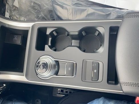 New 2024 Ford Edge SE image 23