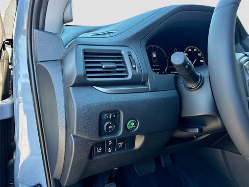 Certified 2026 Honda Ridgeline Sport image 11