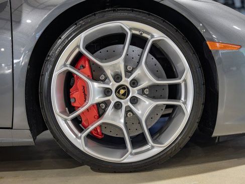 Used 2015 Lamborghini Huracan LP 610-4 image 20