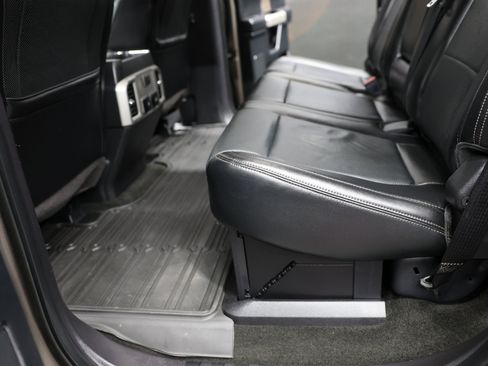 Used 2018 Ford F250 Lariat w/ Lariat Value Package image 26