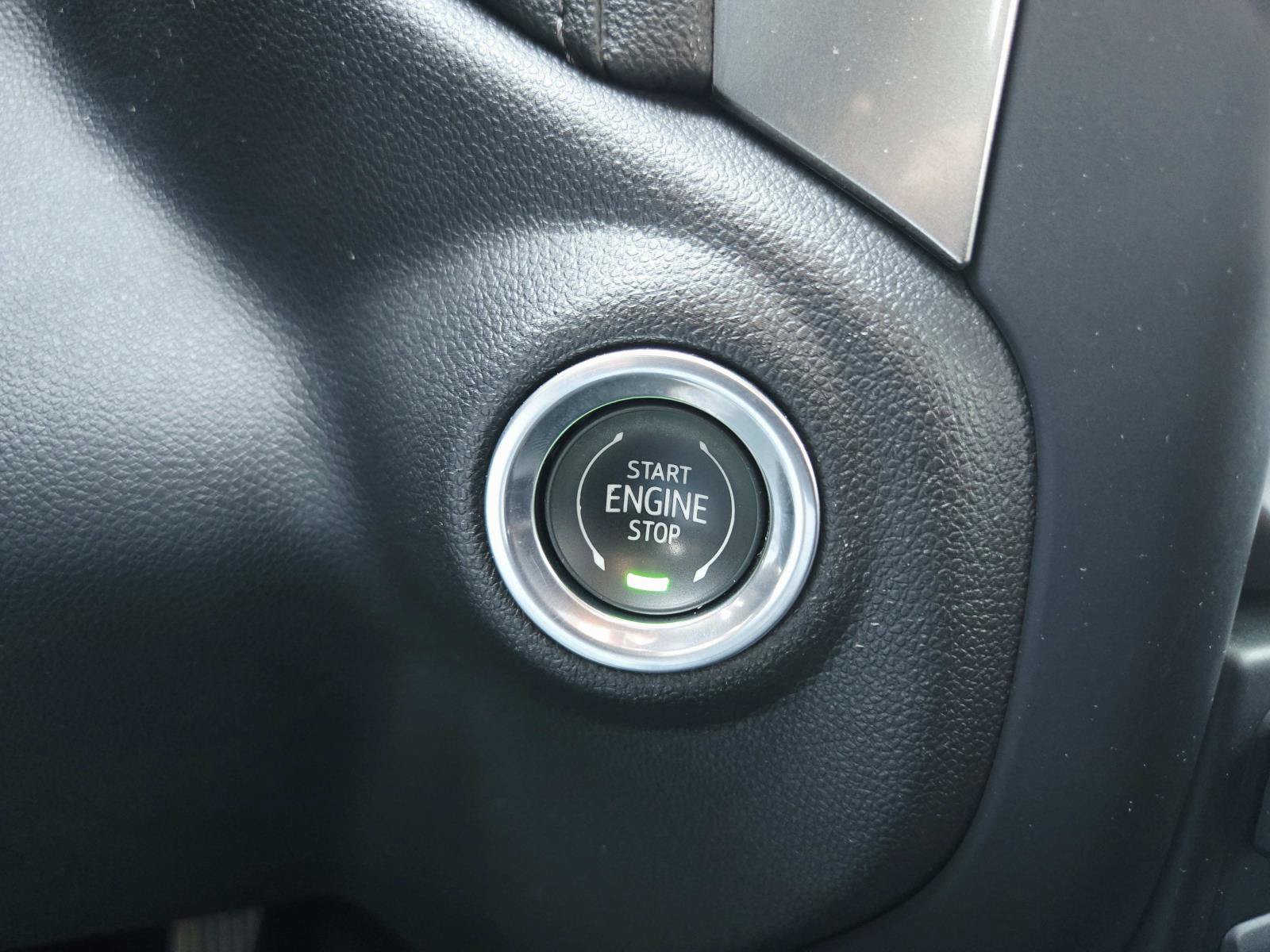 Used 2021 Chevrolet Silverado 1500 RST AWD/4WD image 34