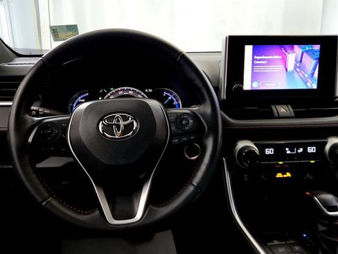 Used 2024 Toyota RAV4 SE w/ Weather & Moonroof Package AWD/4WD image 39