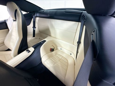 Certified 2017 Ferrari California T RWD image 18