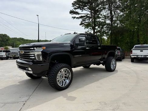 Used 2022 Chevrolet Silverado 2500 High Country w/ LPO, Hitch Package AWD/4WD image 10