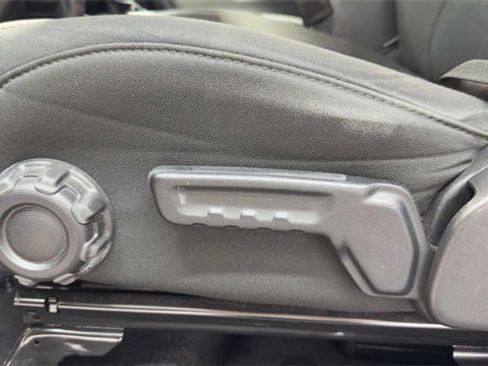 Used 2021 Jeep Wrangler Unlimited Sport image 23