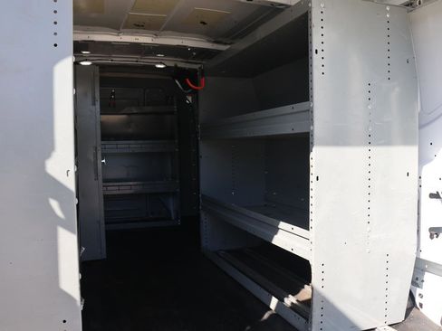 Used 2018 Ford Transit 250 148 Low Roof image 18