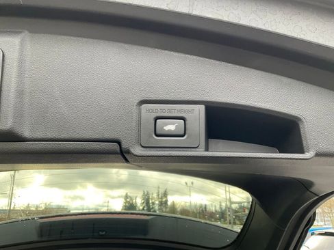 Certified 2024 Acura RDX SH-AWD image 10