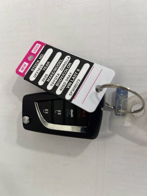 Used 2025 Toyota Corolla LE FWD image 31